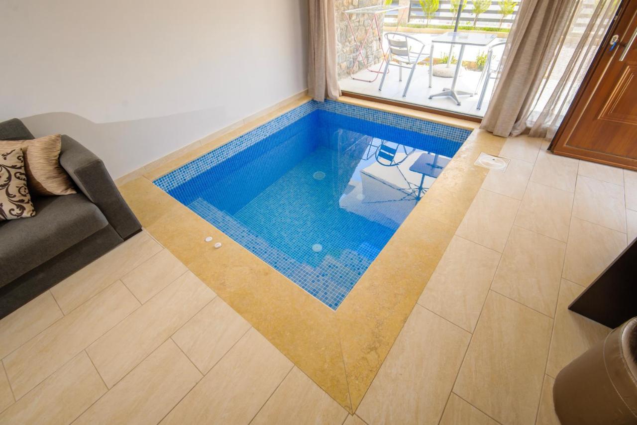 Stone Suites Pefkochori Eksteriør bilde