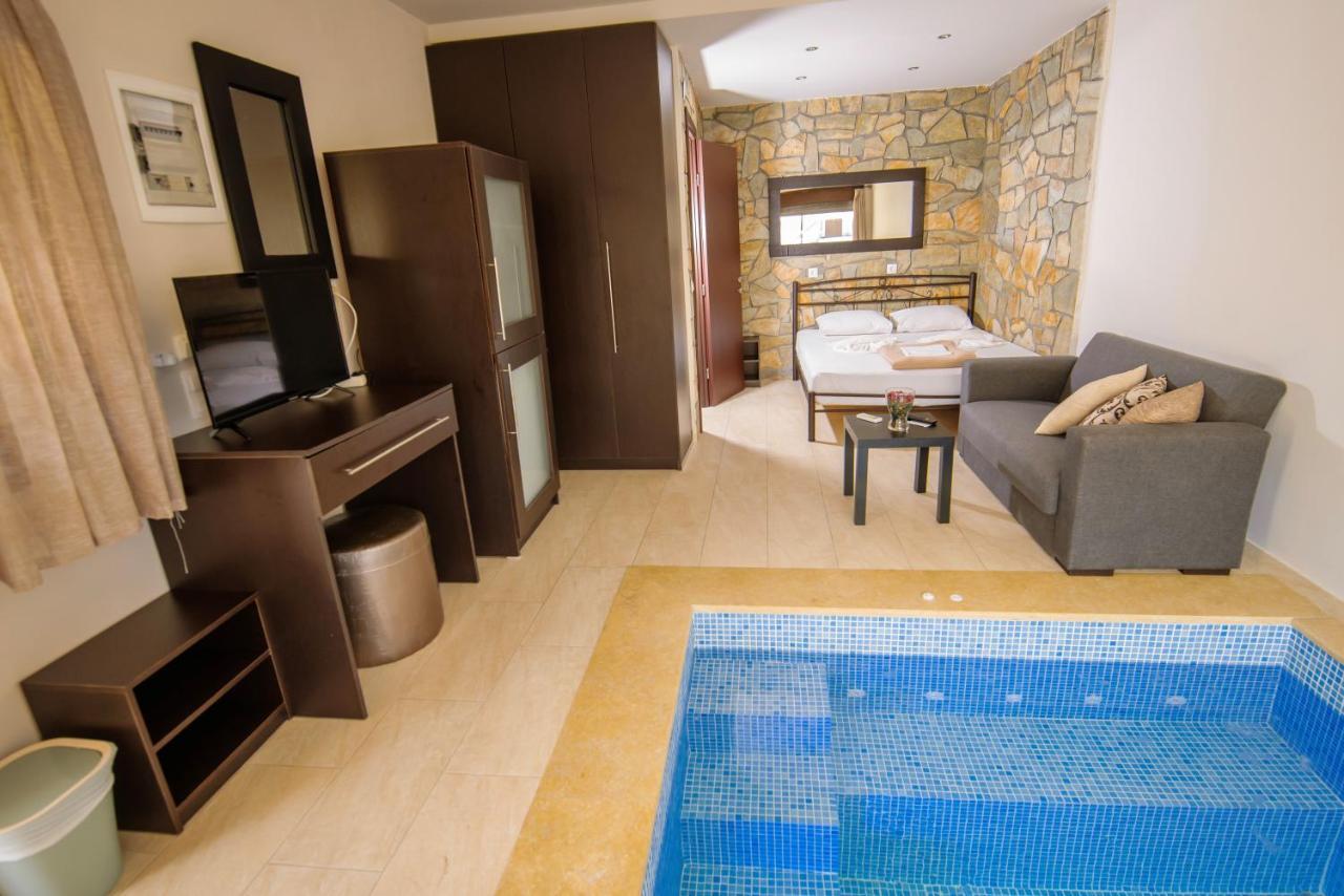 Stone Suites Pefkochori Eksteriør bilde